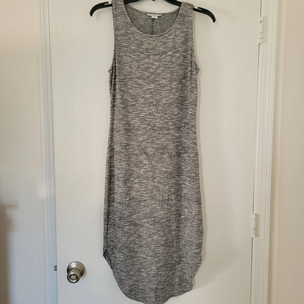 Grey 3/4 length dress - Picture 4 of 8
